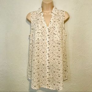 A. Byer Sleeveless Star Print Blouse White Button Front Crepe Top Medium